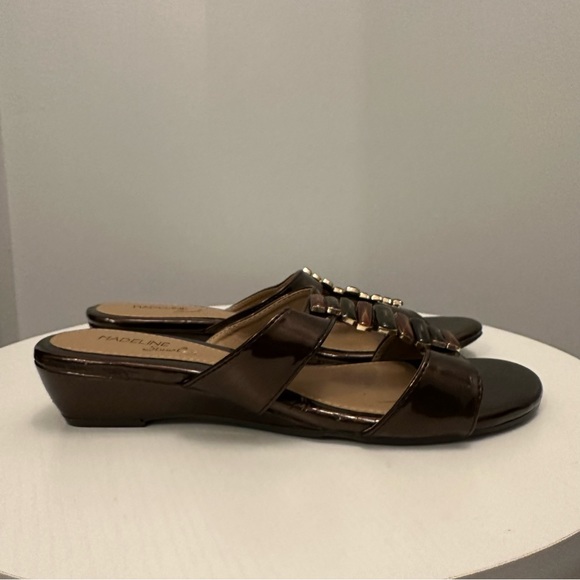 Madeline Stuart Sandals. Women’s 9. - Picture 7 of 7